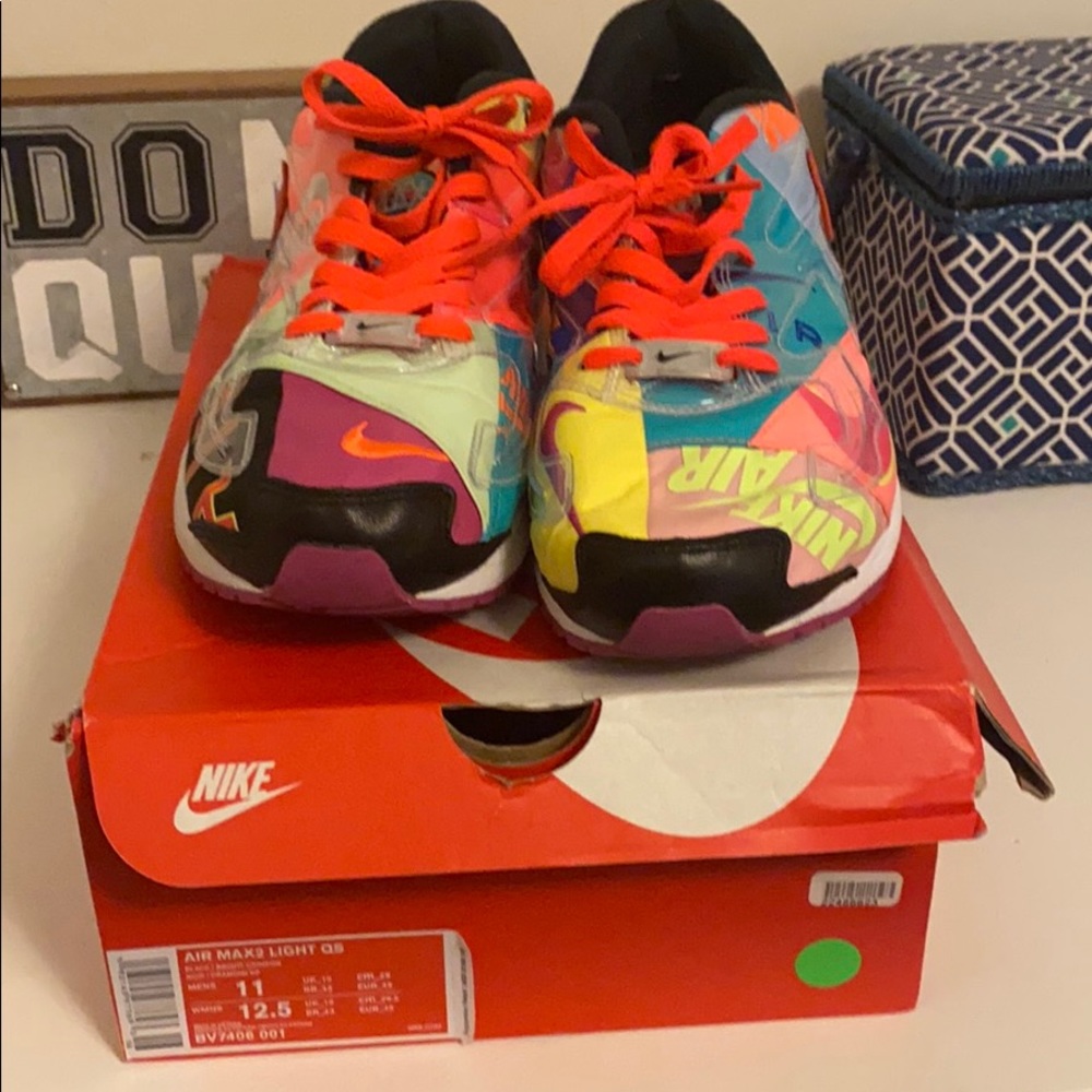 Nike Air Max2 Light